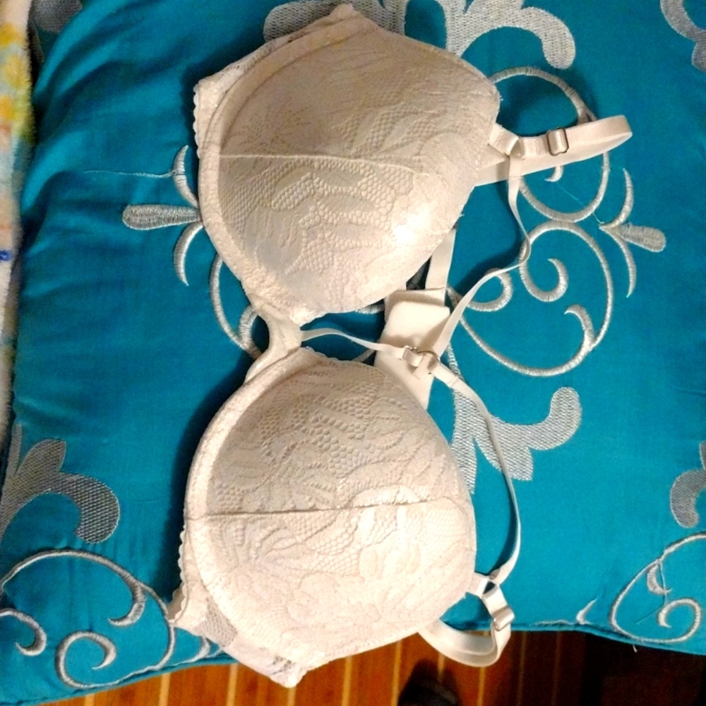 White Victoria Secrets Bra